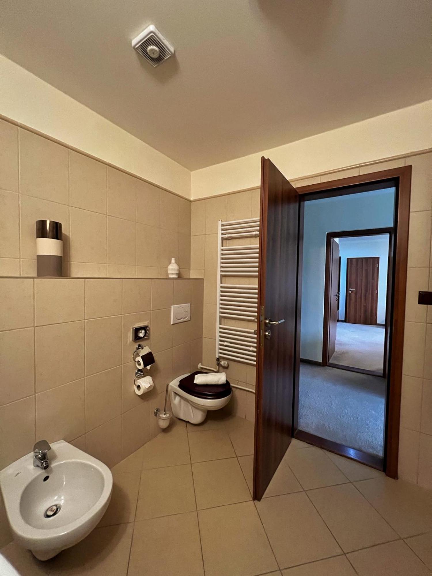 President Hotel Montfort ชเดียร์ ภายนอก รูปภาพ